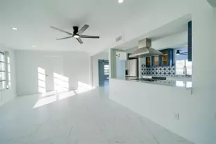 217 W Tarpon Blvd NW, Port Charlotte, FL 33952 - Photo 3
