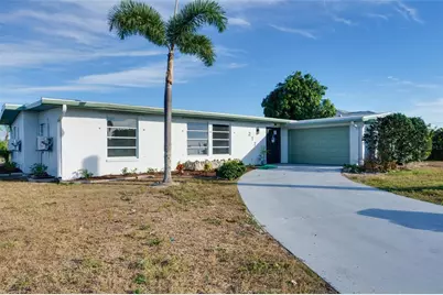 217 W Tarpon Boulevard NW, Port Charlotte, FL 33952 - Photo 1