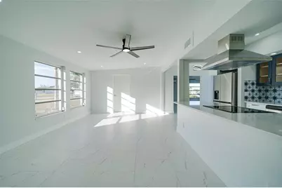 217 W Tarpon Boulevard NW, Port Charlotte, FL 33952 - Photo 3