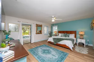 5005 Canterbury Dr, Sarasota, FL 34243 - Photo 25