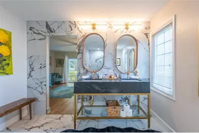 5005 Canterbury Drive, Sarasota, FL 34243 - Photo 35