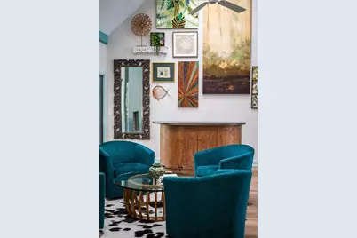 5005 Canterbury Drive, Sarasota, FL 34243 - Photo 3