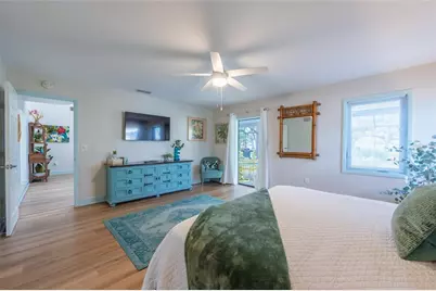 5005 Canterbury Drive, Sarasota, FL 34243 - Photo 27