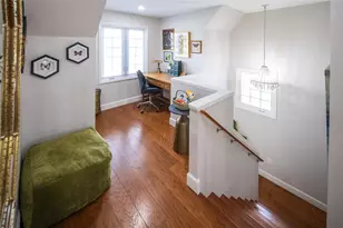 5005 Canterbury Dr, Sarasota, FL 34243 - Photo 49