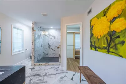 5005 Canterbury Drive, Sarasota, FL 34243 - Photo 31