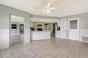 7440 Blaine Way, Sarasota, FL 34231 - Photo 3