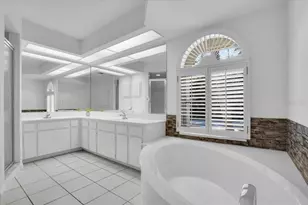 4120 Wall Ln, North Port, FL 34287 - Photo 17