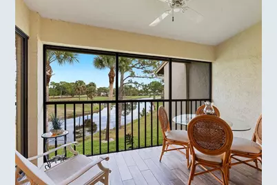4610 Weybridge #24, Sarasota, FL 34235 - Photo 5