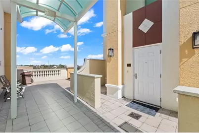 800 N Tamiami Trail #321, Sarasota, FL 34236 - Photo 3