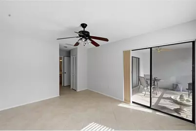 7845 Eagle Creek Drive, Sarasota, FL 34243 - Photo 11