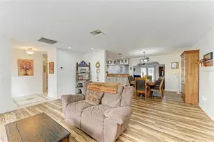 1516 Fox Creek Dr, Sarasota, FL 34240 - Photo 9