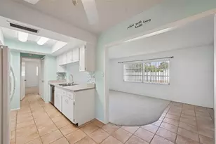 1741 Bayonne St, Sarasota, FL 34231 - Photo 11