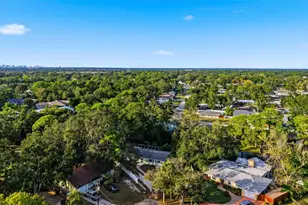 3642 Radnor Pl, Sarasota, FL 34232 - Photo 29