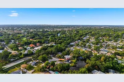 3642 Radnor Place, Sarasota, FL 34232 - Photo 35