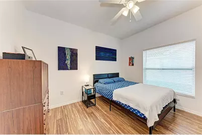 7207 38th Court E, Sarasota, FL 34243 - Photo 37