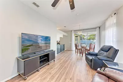 7207 38th Court E, Sarasota, FL 34243 - Photo 19