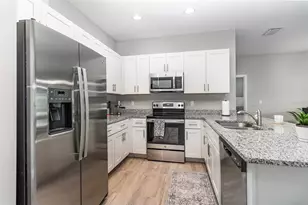 2841 NW 45th Pl, Cape Coral, FL 33993 - Photo 3