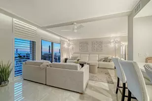 2301 Gulf of Mexico Dr, Longboat Key, FL 34228 - Photo 5