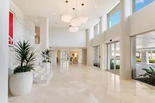 2301 Gulf of Mexico Dr, Longboat Key, FL 34228 - Photo 41