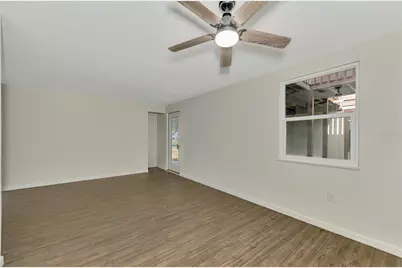 5026 Water Oak Drive #102, Bradenton, FL 34207 - Photo 11