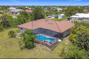 9308 President Cir, Port Charlotte, FL 33981 - Photo 3