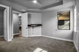 17688 Northwood Pl, Bradenton, FL 34202 - Photo 15