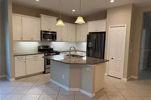 4838 Maymont Park Cir, Bradenton, FL 34203 - Photo 5