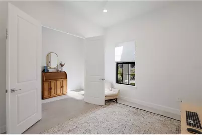 18025 Northwood Place, Bradenton, FL 34202 - Photo 9