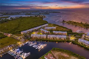 423 Bahia Beach Blvd, Ruskin, FL 33570 - Photo 1