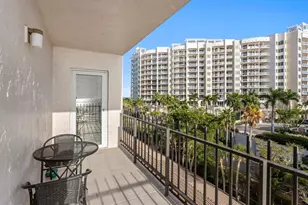 1212 Benjamin Franklin Dr, Sarasota, FL 34236 - Photo 29