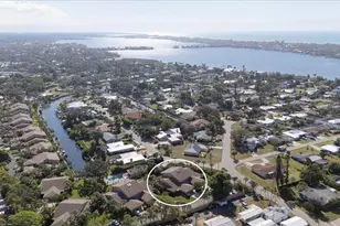 6620 Schooner Bay Cir, Sarasota, FL 34231 - Photo 39