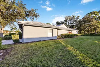 5721 Casa Del Sol Boulevard #3223, Sarasota, FL 34233 - Photo 3