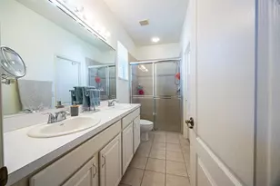 8859 Founders Cir, Palmetto, FL 34221 - Photo 13