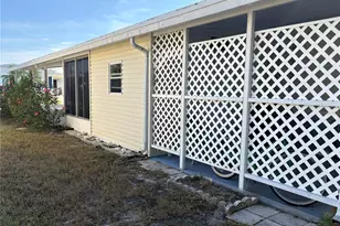 5707 45th St E, Bradenton, FL 34203 - Photo 3