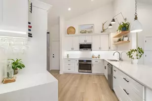 4643 Deer Trail Blvd, Sarasota, FL 34238 - Photo 11