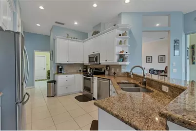 9910 Laurel Valley Avenue Circle, Bradenton, FL 34202 - Photo 21