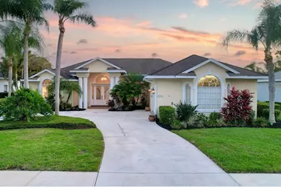 9910 Laurel Valley Avenue Circle, Bradenton, FL 34202 - Photo 1