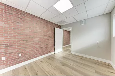 6640 26th Court E, Sarasota, FL 34243 - Photo 11