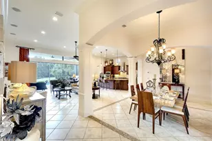 15512 Leven Links Pl, Lakewood Ranch, FL 34202 - Photo 5