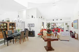 4870 Tivoli Ct, Sarasota, FL 34235 - Photo 11