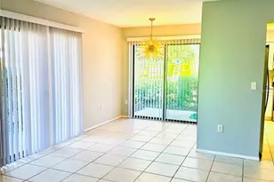 2200 Bahia Vista St, Sarasota, FL 34239 - Photo 3