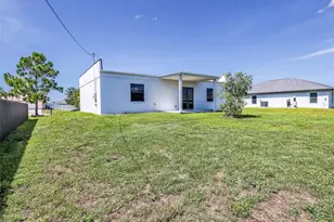 1423 NW 20th Terrace, Cape Coral, FL 33993 - Photo 31