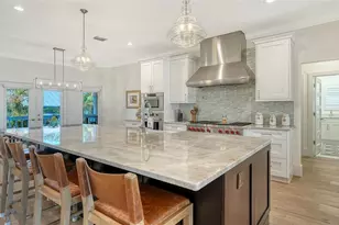 345 Madison Dr, Sarasota, FL 34236 - Photo 7