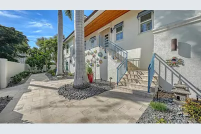 345 Madison Drive, Sarasota, FL 34236 - Photo 3