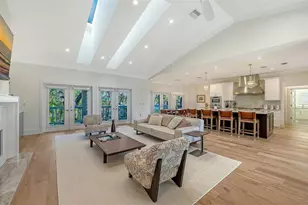 345 Madison Dr, Sarasota, FL 34236 - Photo 5