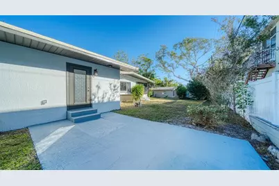 2452 Whippoorwill Circle, Sarasota, FL 34231 - Photo 35