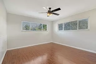 2452 Whippoorwill Cir, Sarasota, FL 34231 - Photo 21