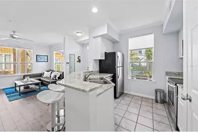 5621 Bidwell Parkway #104, Sarasota, FL 34233 - Photo 13