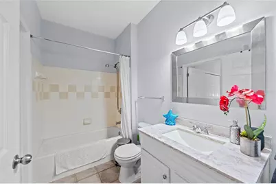 5621 Bidwell Parkway #104, Sarasota, FL 34233 - Photo 27