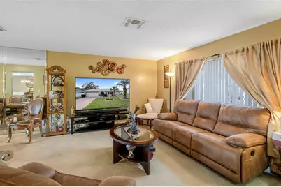 8158 Winding Oak Lane, Spring Hill, FL 34606 - Photo 9